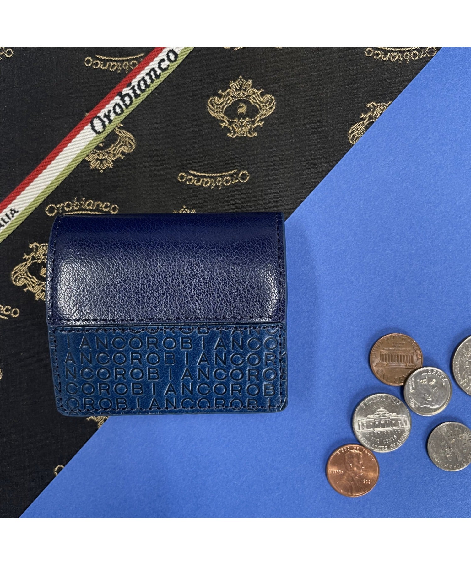 クラシックエンボス　コインケース